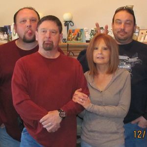 Meet your Posher, Bruce